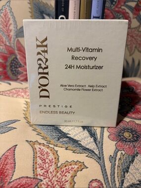 D’OR24K  Multi-Vitamin Recovery 24H Moisturizer - White NWT Sealed